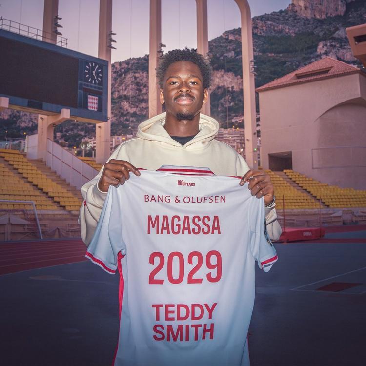 记者：西汉姆接近签下摩纳哥中场马加萨，转会费总价2000万欧元